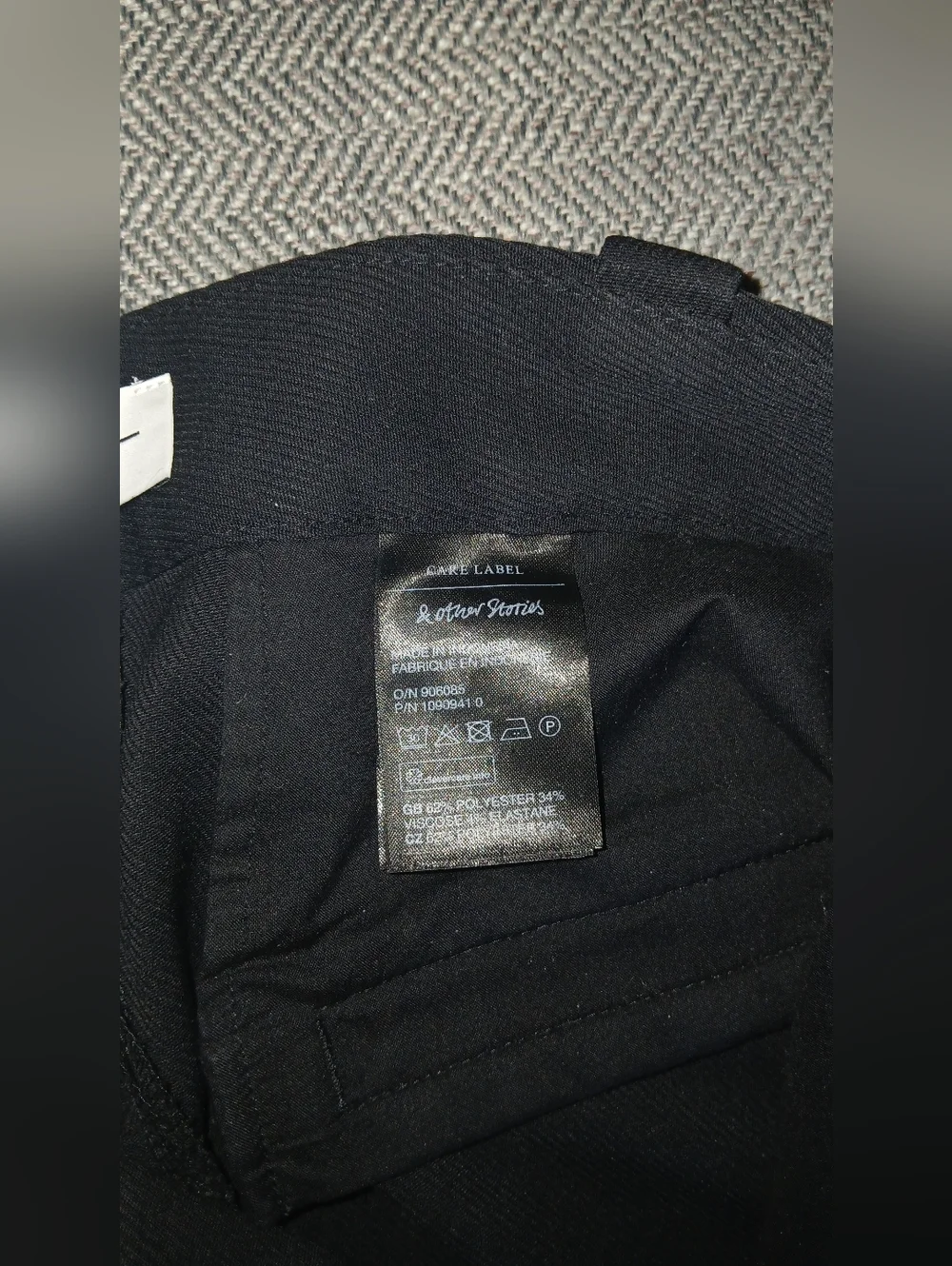 & Other Stories Straight-leg Press-Crease Trousers. Size 10